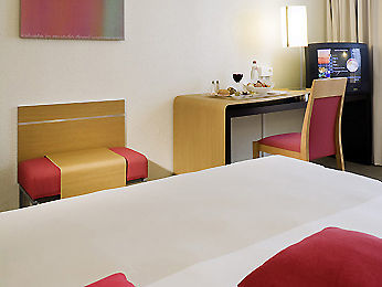 Novotel Amiens Est Hotel 3*